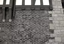 ObradaipostavljanjekamenaKnin,Hrvatska2