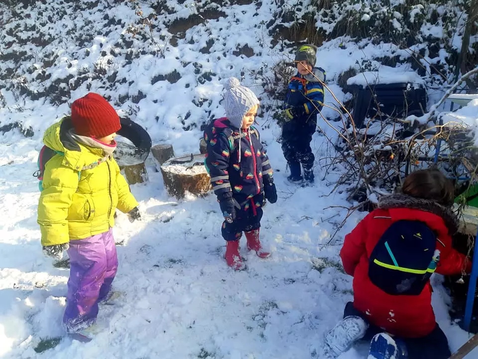 Pouzdano čuvanje djece po satu Čuvanje djece po satu Karlovac Hrvatska