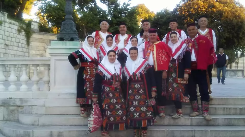 Ocuvanjetradicijepjesmeiplesaravnokotarskogkraja9 Ocuvanjetradicijepjesmeiplesaravnokotarskogkraja9