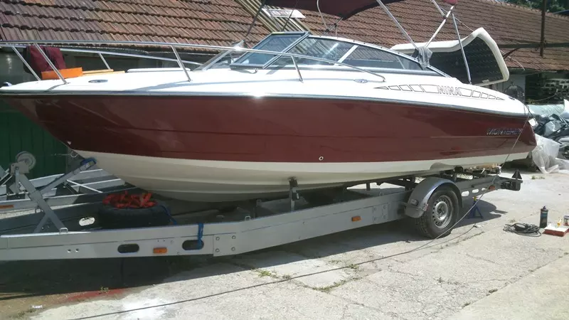 Odrzavanje_poliranje_sanacija_i_antivegetativna_zastita_plovila_Hrvatska1