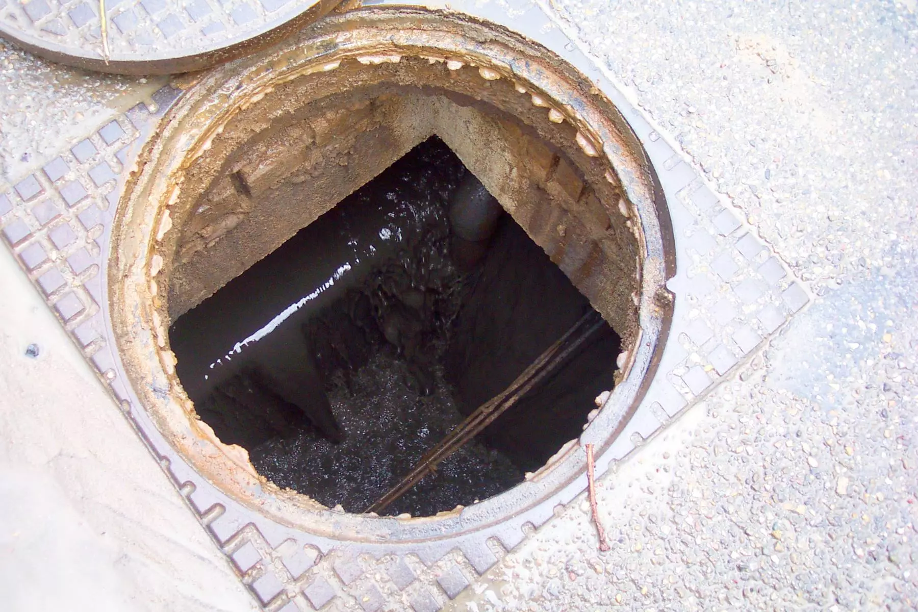 Odštopavanjeisnimanjekanalizacijauzhitnesanacijekanalizacijskihsistema,Šibenik,Šibensko-kninskažupanija Odštopavanjeisnimanjekanalizacijauzhitnesanacijekanalizacijskihsistema,Šibenik,Šibensko-kninskažupanija