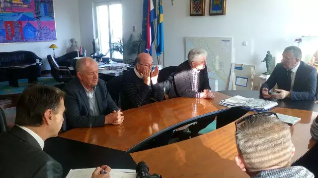 Okupljanjastradalnikadomovinskograta,Vukovarskosrijemskažupanija,Hrvatska Okupljanjastradalnikadomovinskograta,Vukovarskosrijemskažupanija,Hrvatska