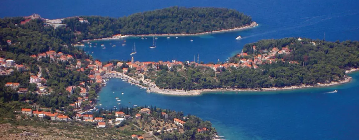 One_day_excursions_rent_of_cruisers_and_lightweight_boats_Dubrovnik