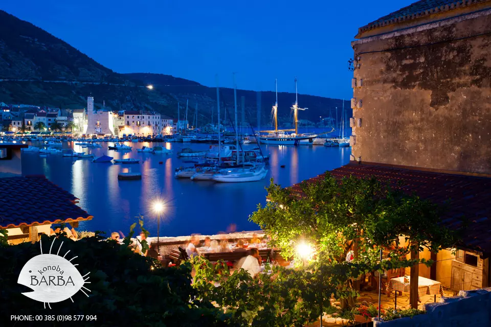 OrganizacijasvečanostiiposlovnihdomjenakauKomiži3 OrganizacijasvečanostiiposlovnihdomjenakauKomiži3