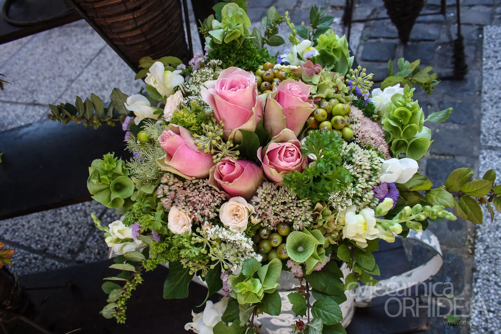 Dostava cvijeća po narudžbi na adresu Zagreb, Hrvatska