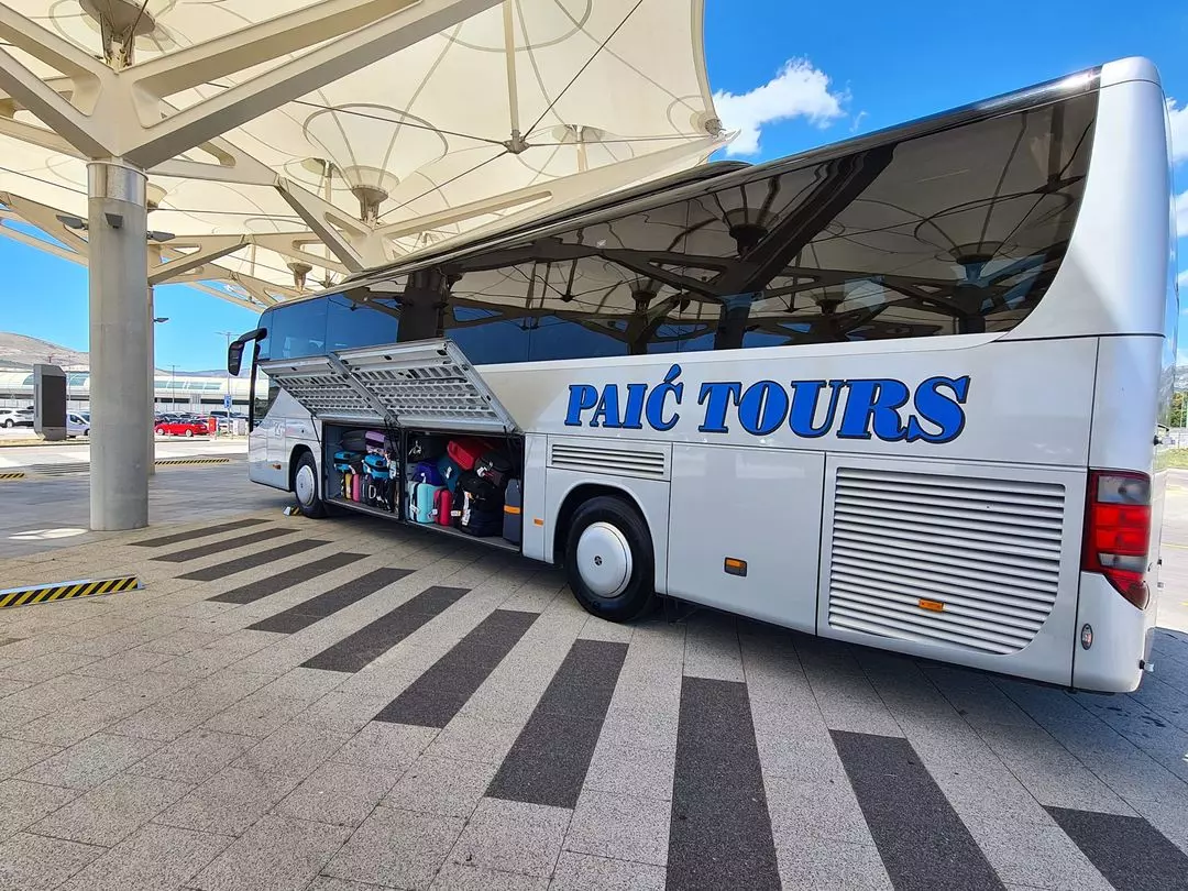 Prijevoz putnika autobusom u Dicmu, Hrvatska