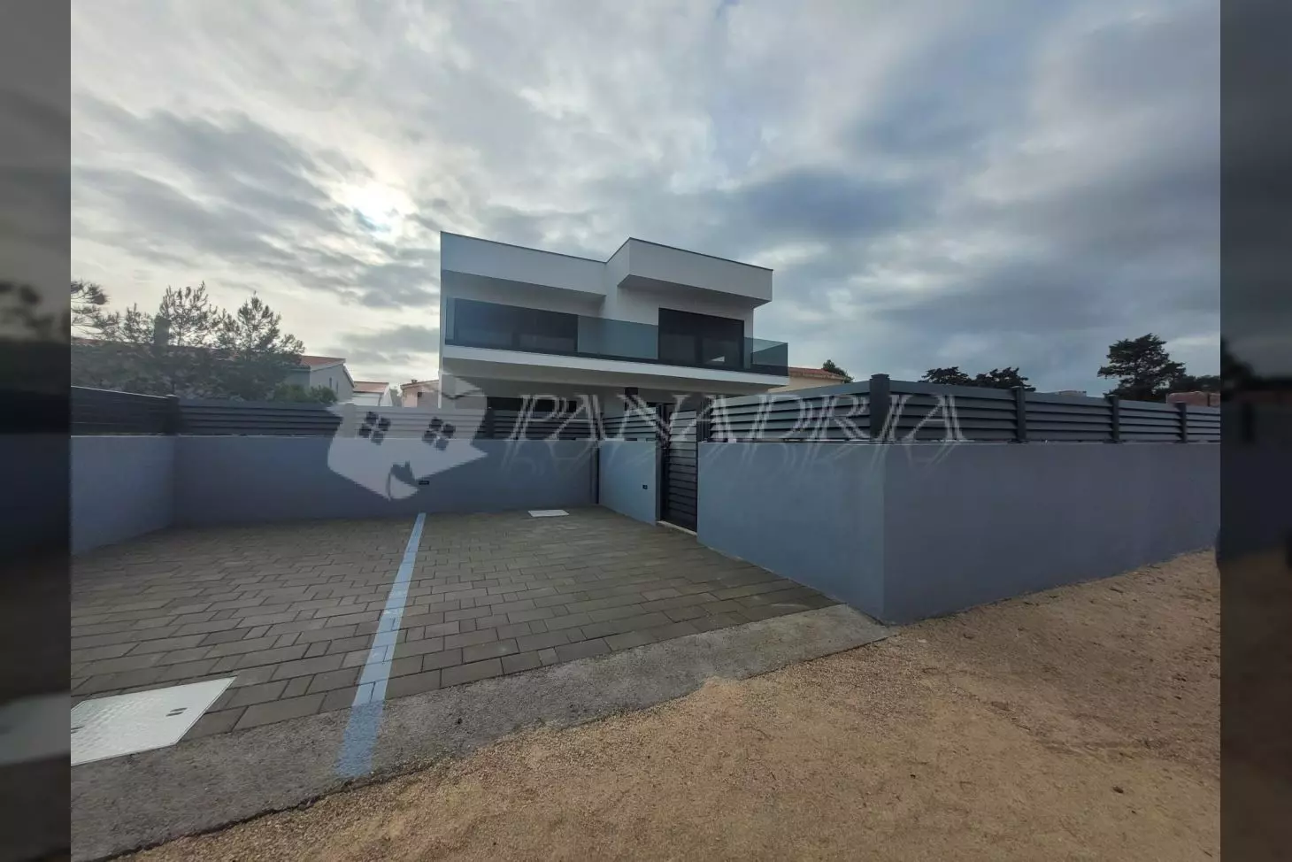 Prodaja kuća Prodaja kuća Nin