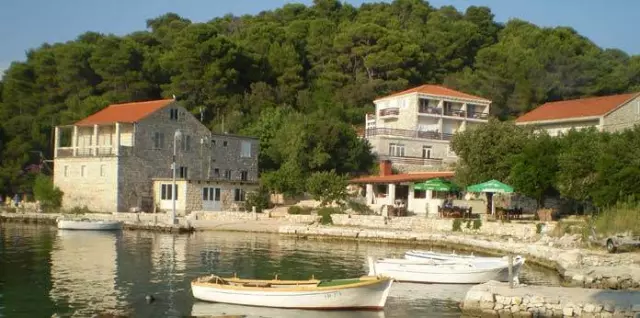 Pansionskismještajuzmore,ribljiimesnispecijaliteti,Goveđari,Mljet,Dubrovnik Pansionskismještajuzmore,ribljiimesnispecijaliteti,Goveđari,Mljet,Dubrovnik