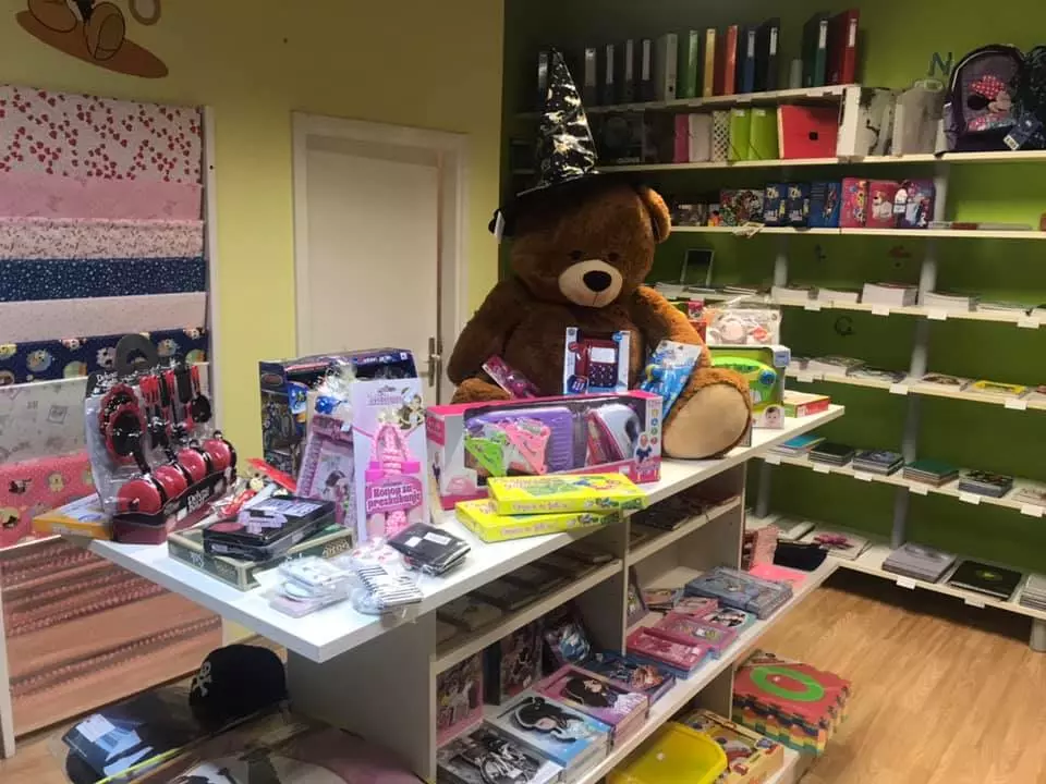 PapirnicaidarovnidućanHrvace2 PapirnicaidarovnidućanHrvace2