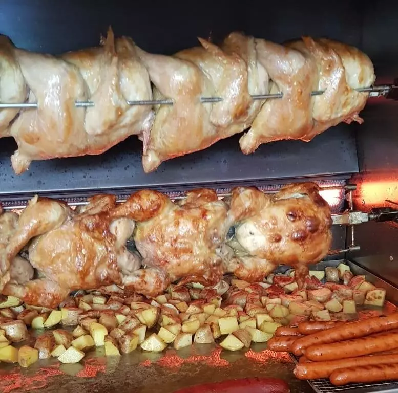 Pečenjarnicaibrzahrana,odojakZaprešić3 Pečenjarnicaibrzahrana,odojakZaprešić3