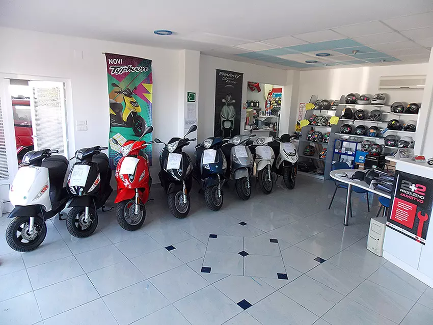 Piaggokomercijalnavozila6 Piaggokomercijalnavozila6