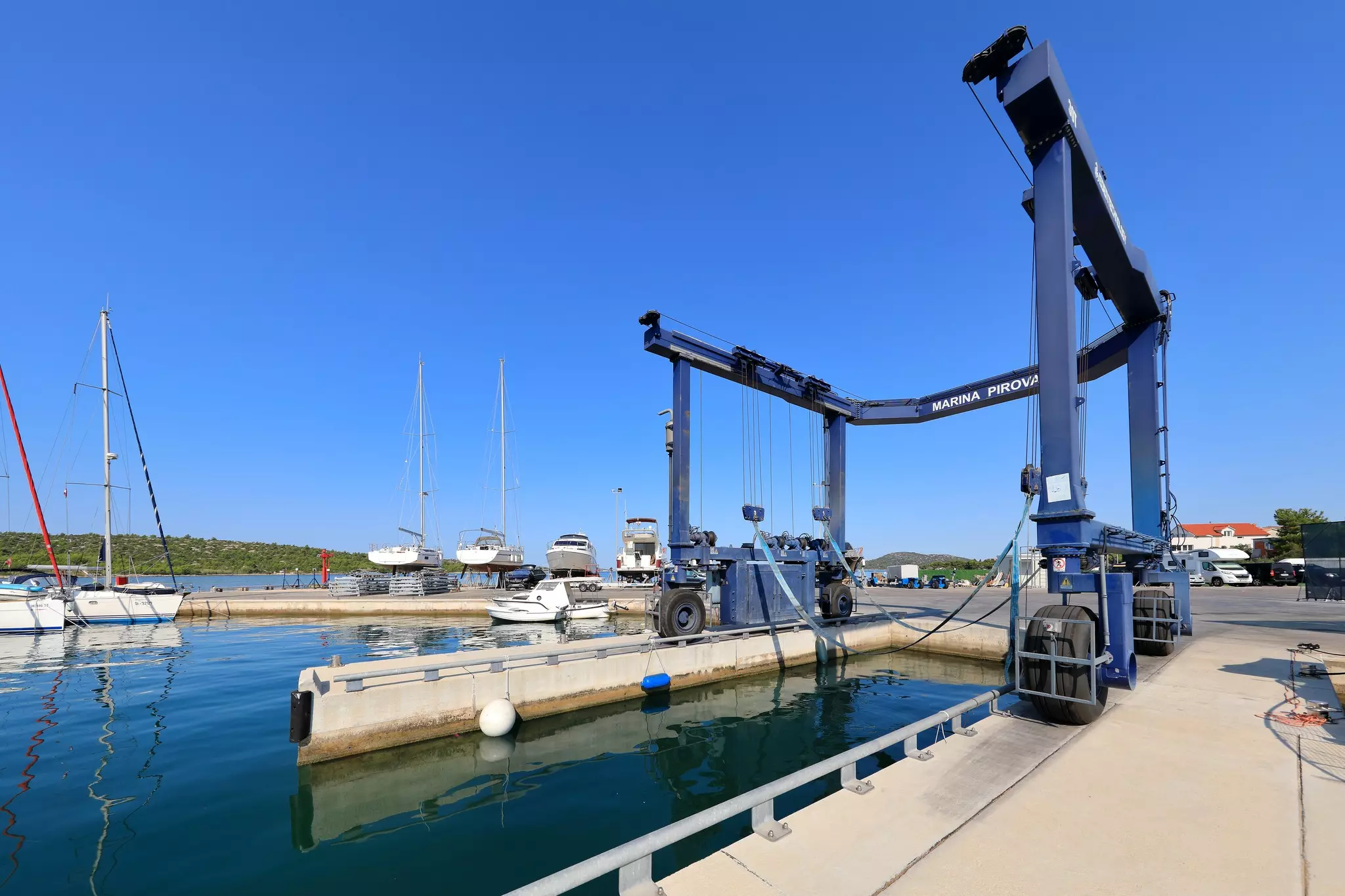 Vez brodova Pirovac, Hrvatska