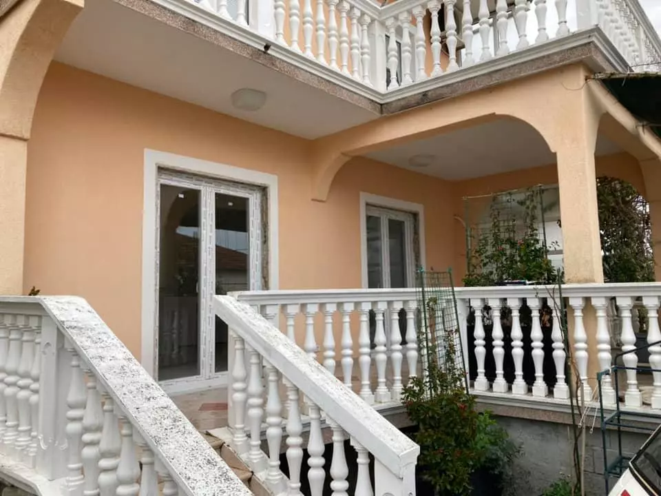 Proizvodnja ALU i PVC stolarije po mjeri Izrada ALU i PVC stolarije po mjeri Zadar, Hrvatska