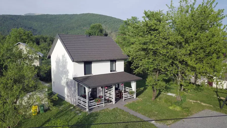 Agencija za nekretnine u Korenici, RH