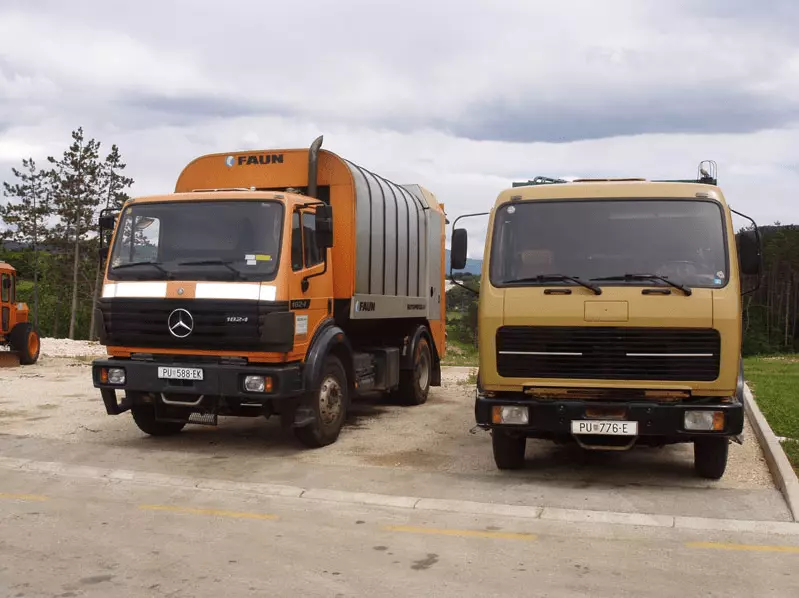 Pogrebneusluge,održavanječistoće,upravljanjetržnicamaiparkiralištima,Pazin