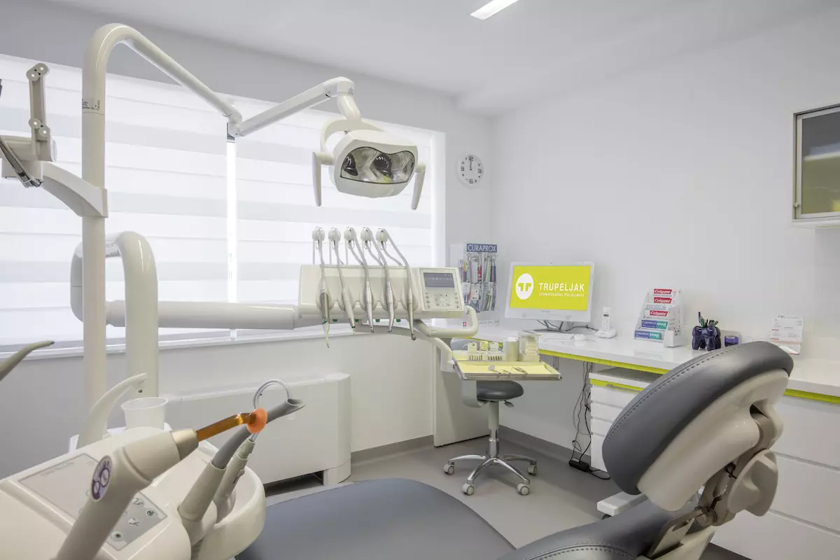 Oralna kirurgija, stomatološke usluge Oralna kirurgija Dubrava grad Zagreb