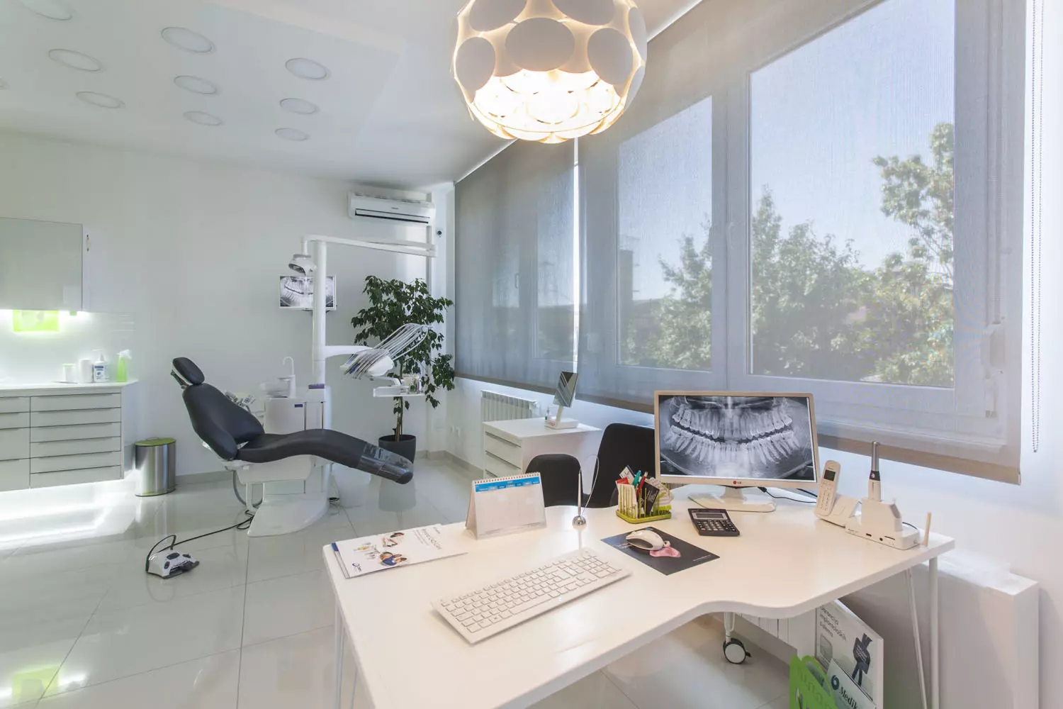 Polivalentna_stomatološka_ordinacija_i_estetika_lica,Dubrava