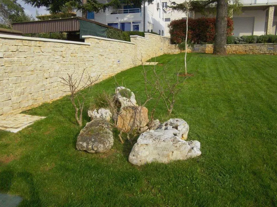 Popločavanje_staza_i_parkirališta02 Popločavanje_staza_i_parkirališta02