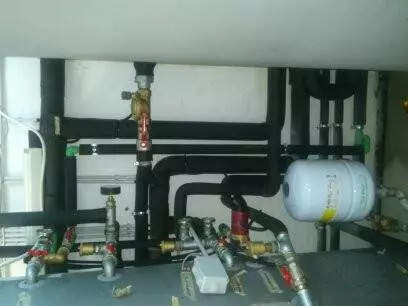 Postavljanjeinstalacijagrijanjaihlađenja,Lipik,Hrvatska