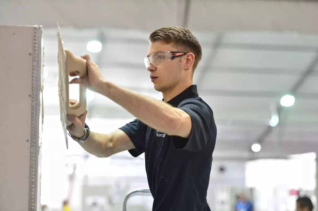 Postavljanjepodnihizidnihobloga,Split3