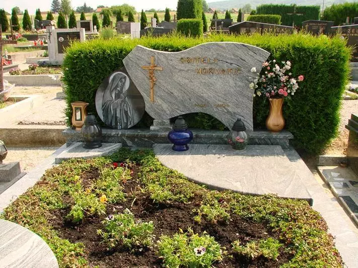 Pogrebne usluge, Novi Marof, Hrvatska