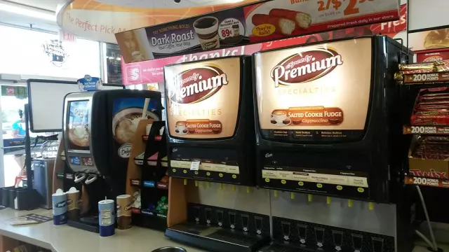 Povoljniaparatizatopleihladnenapitke,Zagreb4 Povoljniaparatizatopleihladnenapitke,Zagreb4