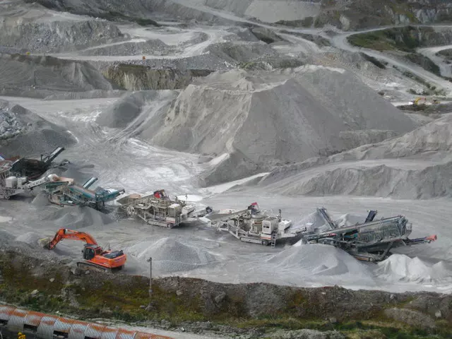 Povoljnigrađevinskiiskopi,drobljenjekamena,Crikvenica,Hrvatska3 Povoljnigrađevinskiiskopi,drobljenjekamena,Crikvenica,Hrvatska3