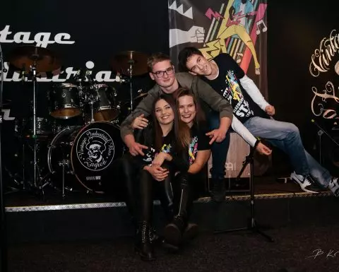 Prirodoslovno–matematičkiprogram,Zagreb Prirodoslovno–matematičkiprogram,Zagreb