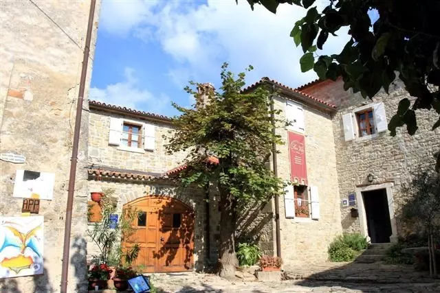 Privatnismještaj,Grožnjan3