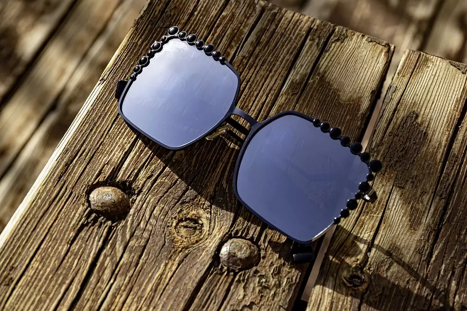 ProdajaSwarovskisunčanihnaočalaZadar7 ProdajaSwarovskisunčanihnaočalaZadar7