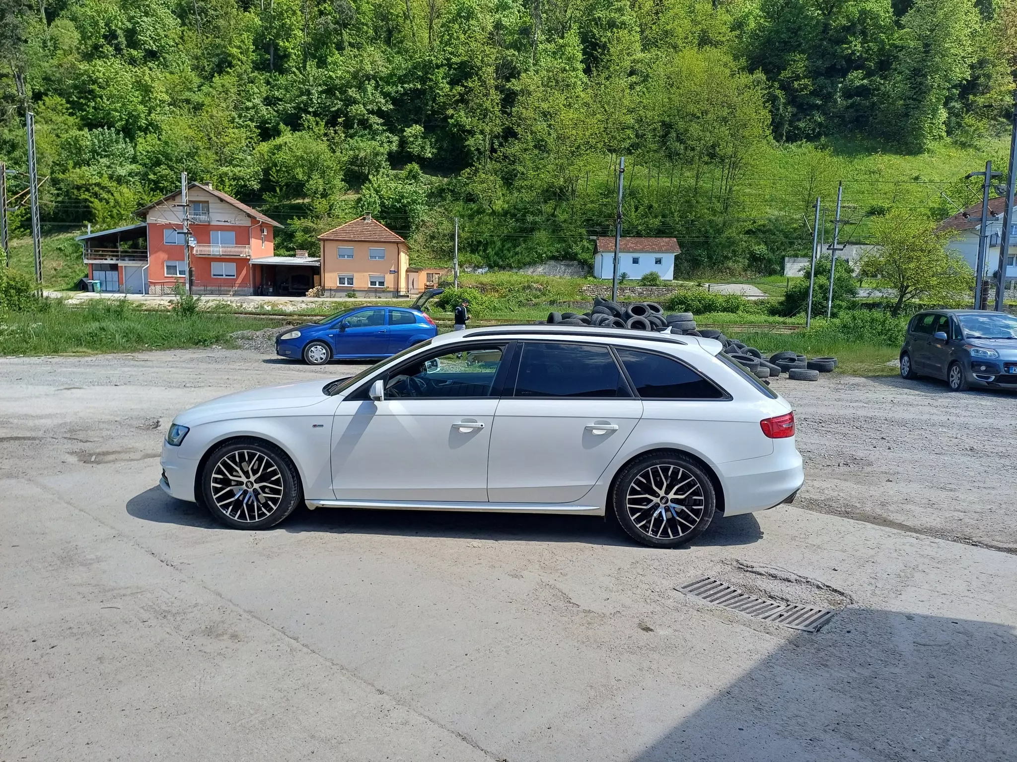 Prodaja novih i rabljenih guma Novi Grad