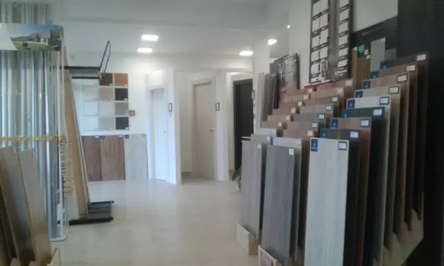 ProdajasobnihvrataparketalaminataDubrovnik1