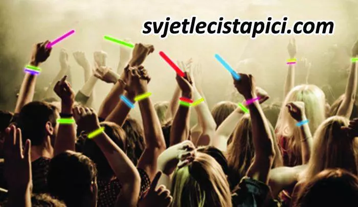 Zagreb, Svjetleći party štapići 