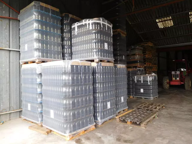 Proizvodnasamoljepljivihetiketa,Varaždin,Varaždinskažupanija,Hrvatska Proizvodnasamoljepljivihetiketa,Varaždin,Varaždinskažupanija,Hrvatska