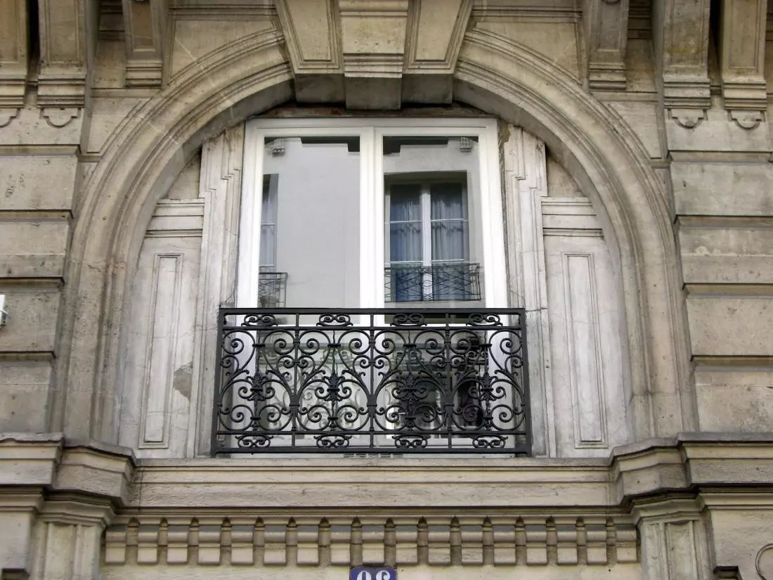 Proizvodnjaipostavljanjekvalitetnealustolarije,Hvar3