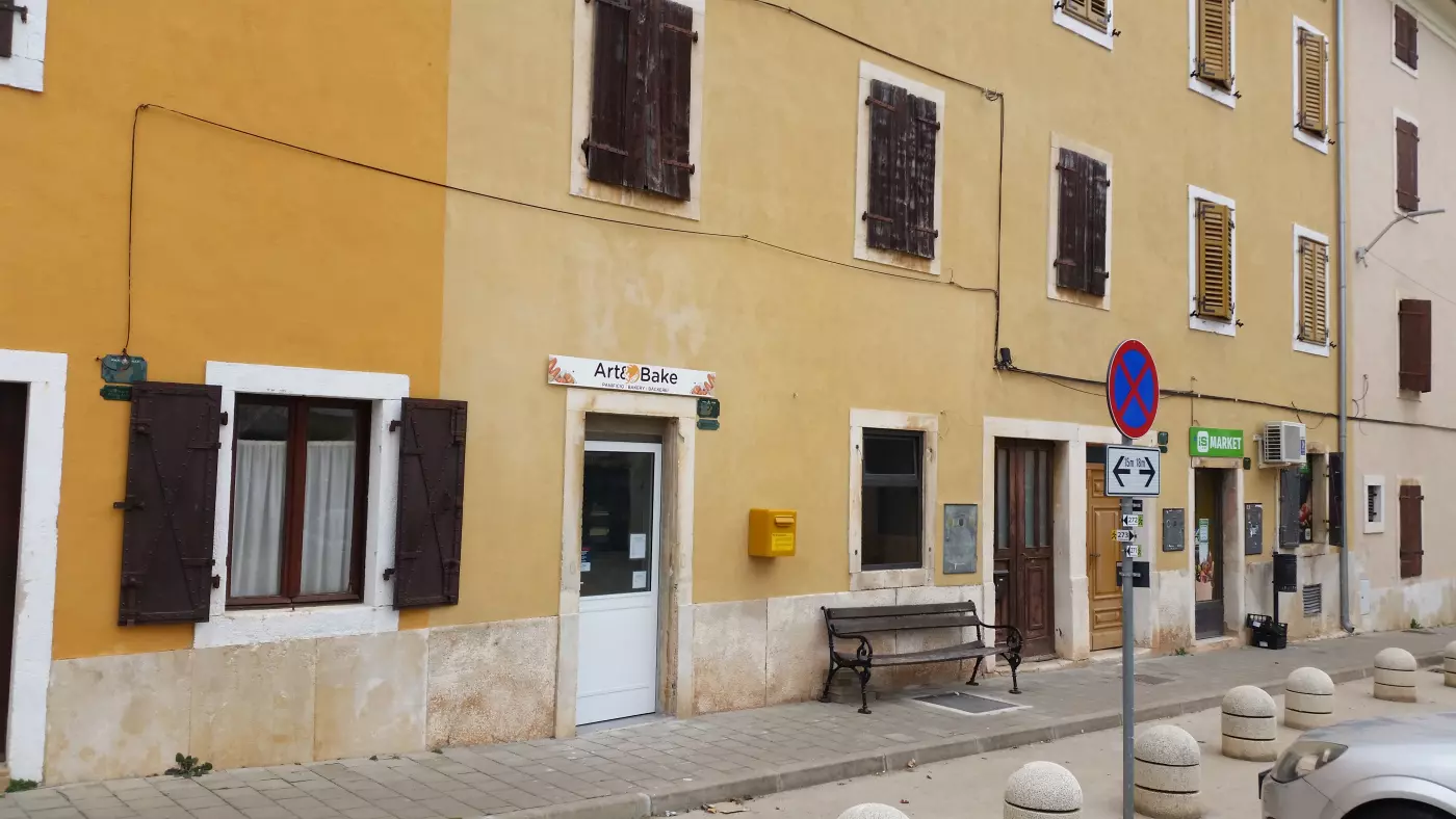 ProizvodnjaiprodajaspecijalnogkruhaipecivaPula3 ProizvodnjaiprodajaspecijalnogkruhaipecivaPula3