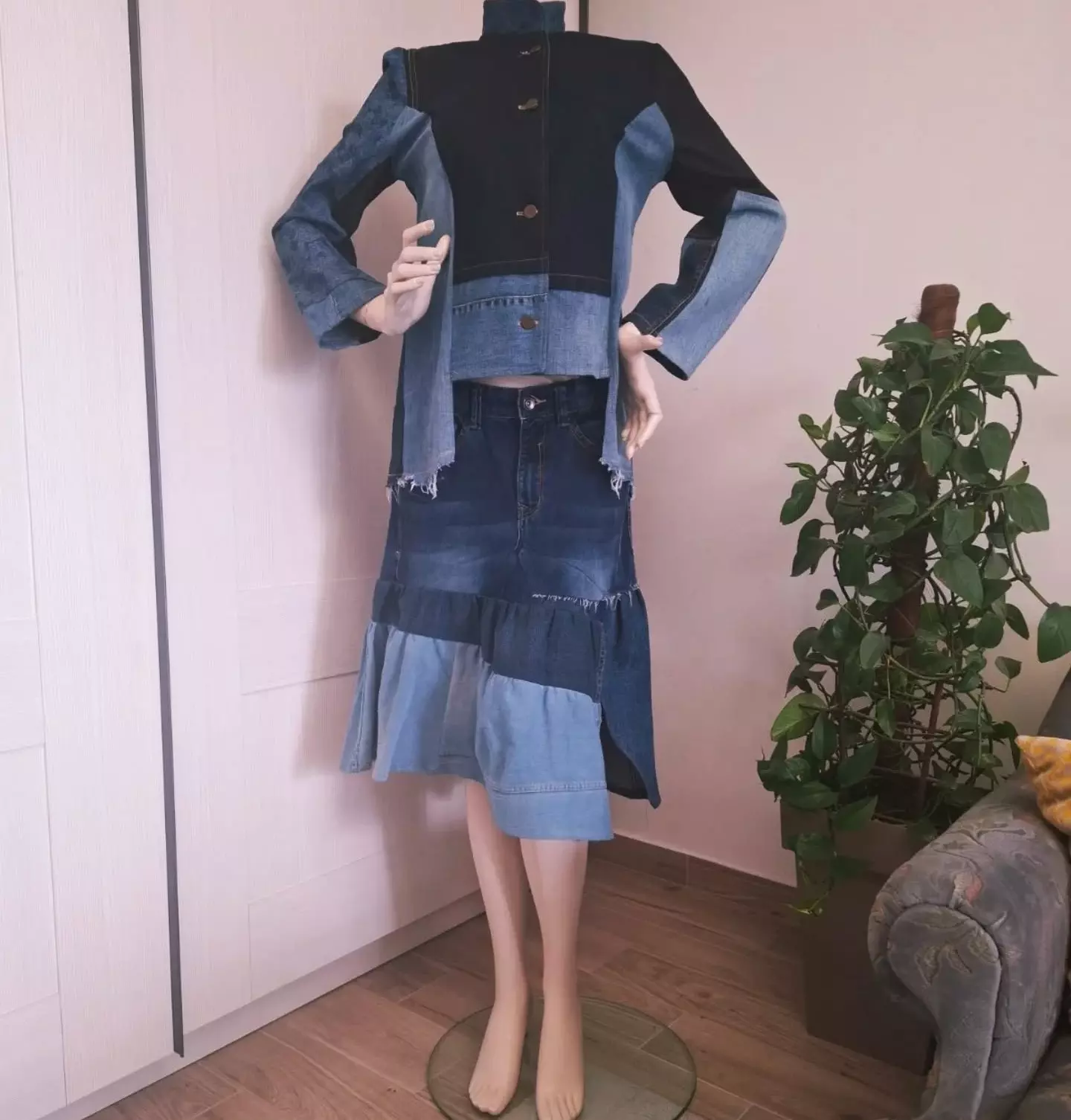 Reciklirani jeans Proizvodnja odjeće od recikliranog jeansa Slavonski Brod, Hrvatska