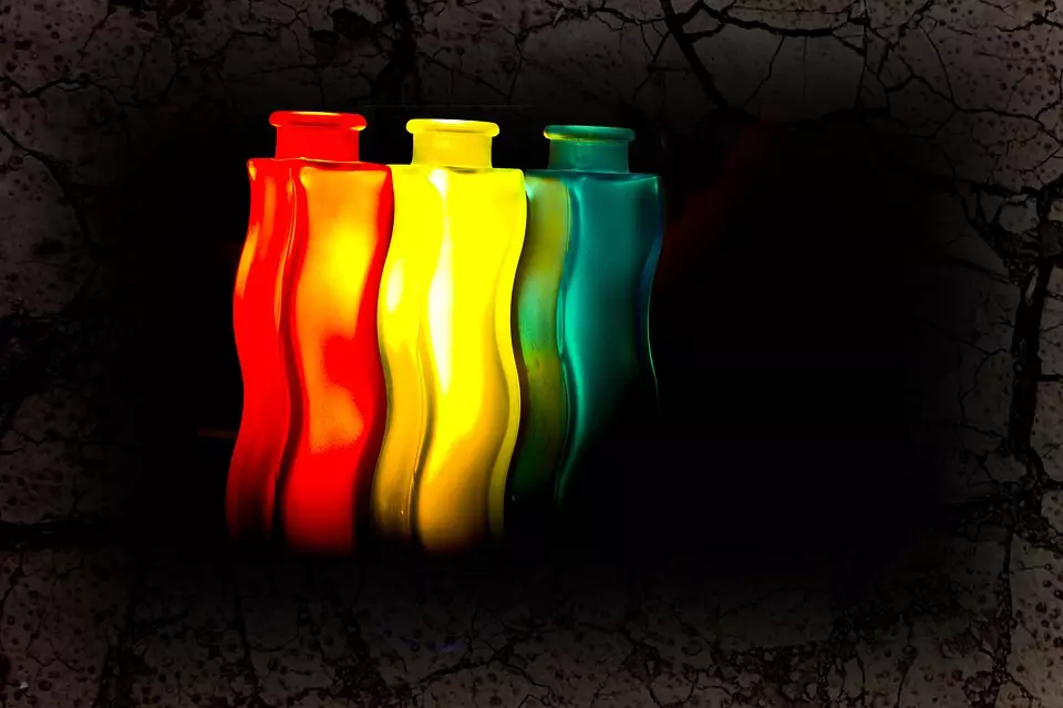 Proizvodnja i prodaja savijenog stakla u mjestu Peterancu Hrvatska