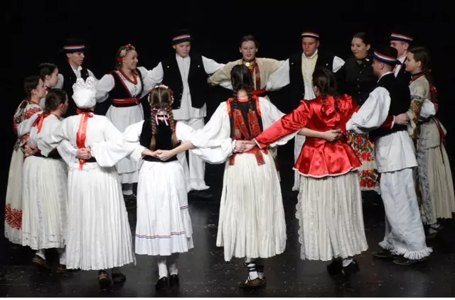 Puhačkiifolklorniansambl,Petrinja6
