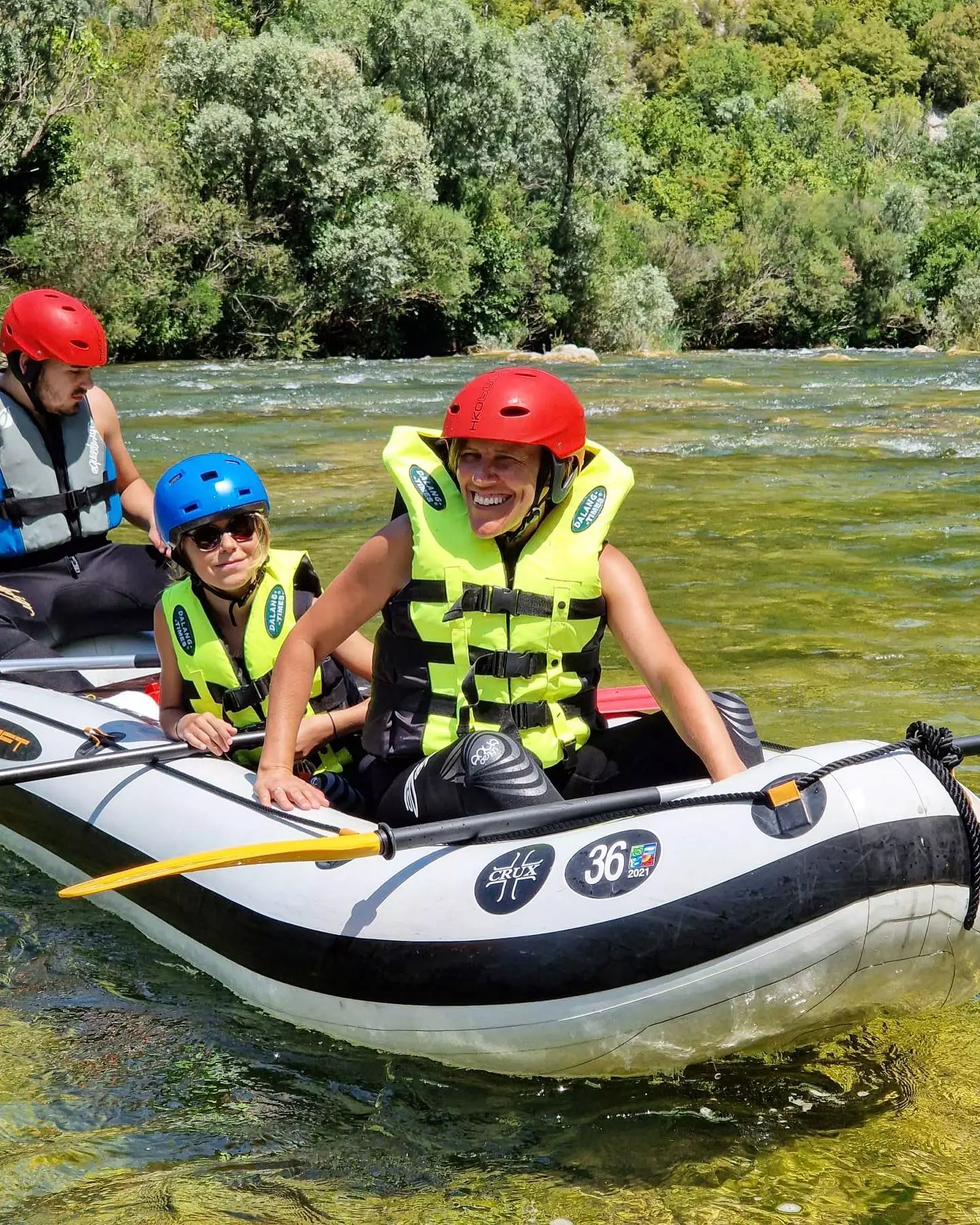 Rafting za team bulding Rafting za team bulding Cetina