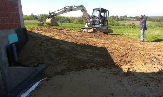 Ravnanjeterenaugrađevinarstvu,Bjelovar,Bjelovarsko-bilogorskažupanija Ravnanjeterenaugrađevinarstvu,Bjelovar,Bjelovarsko-bilogorskažupanija