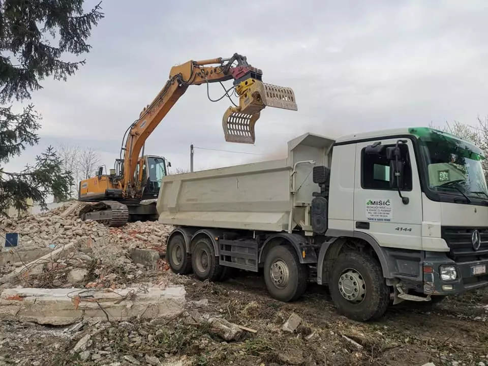 Zbrinjavanje otpada i recikliranje u Hrvatskoj