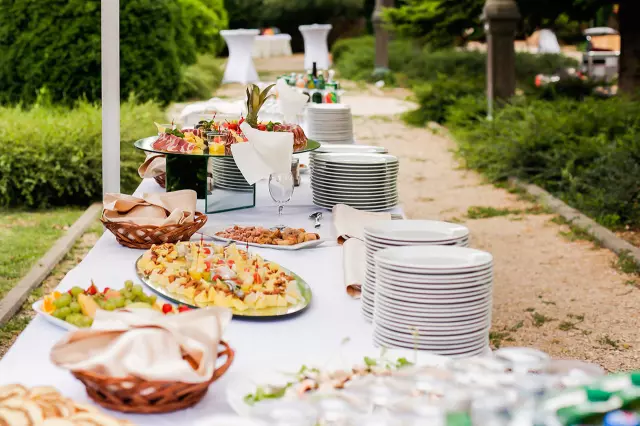 Restoran_uz_catering_sala_za_svadbe_Lozovac_sibenik