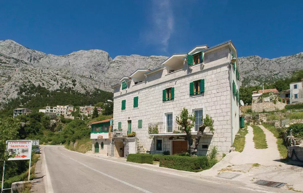 RestorandomaćimproizvodimaTučepi9 RestorandomaćimproizvodimaTučepi9