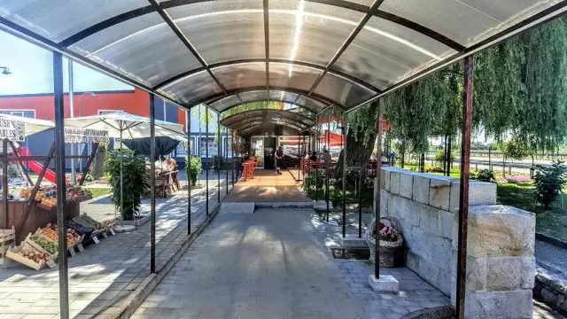 Vrhunski restoran i prenoćište u Starom Petrovom Selu u RH