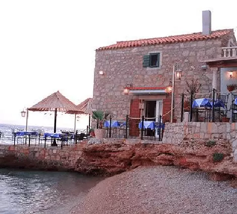 Restorannaplaži,ribljispecijaliteti,dalmatinskakuhinja,Bol Restorannaplaži,ribljispecijaliteti,dalmatinskakuhinja,Bol