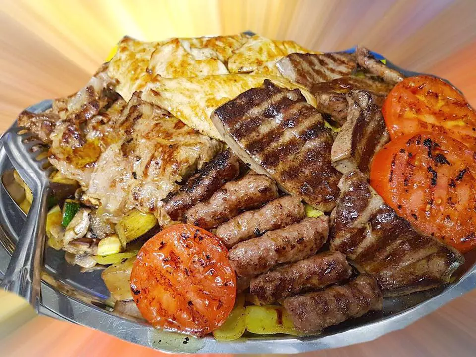 RestoranstradicionalnomdalmatinskommarendomSplit10