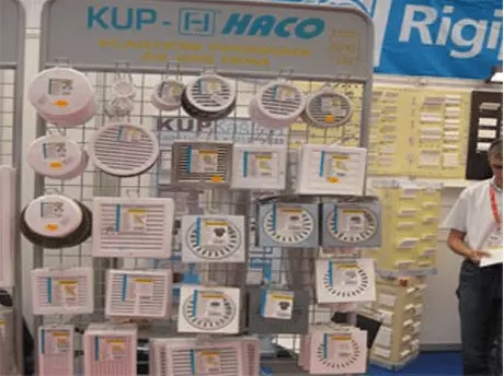 RevizionavratašcaPVC,rešetkezaventilacijuiHACOprogram,KaštelŠtafilić,Hrvatska