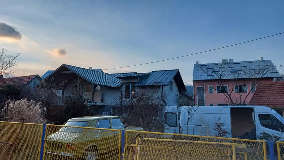 Gradnja Gradnja od temelja do krova grad Otočac Hrvatska
