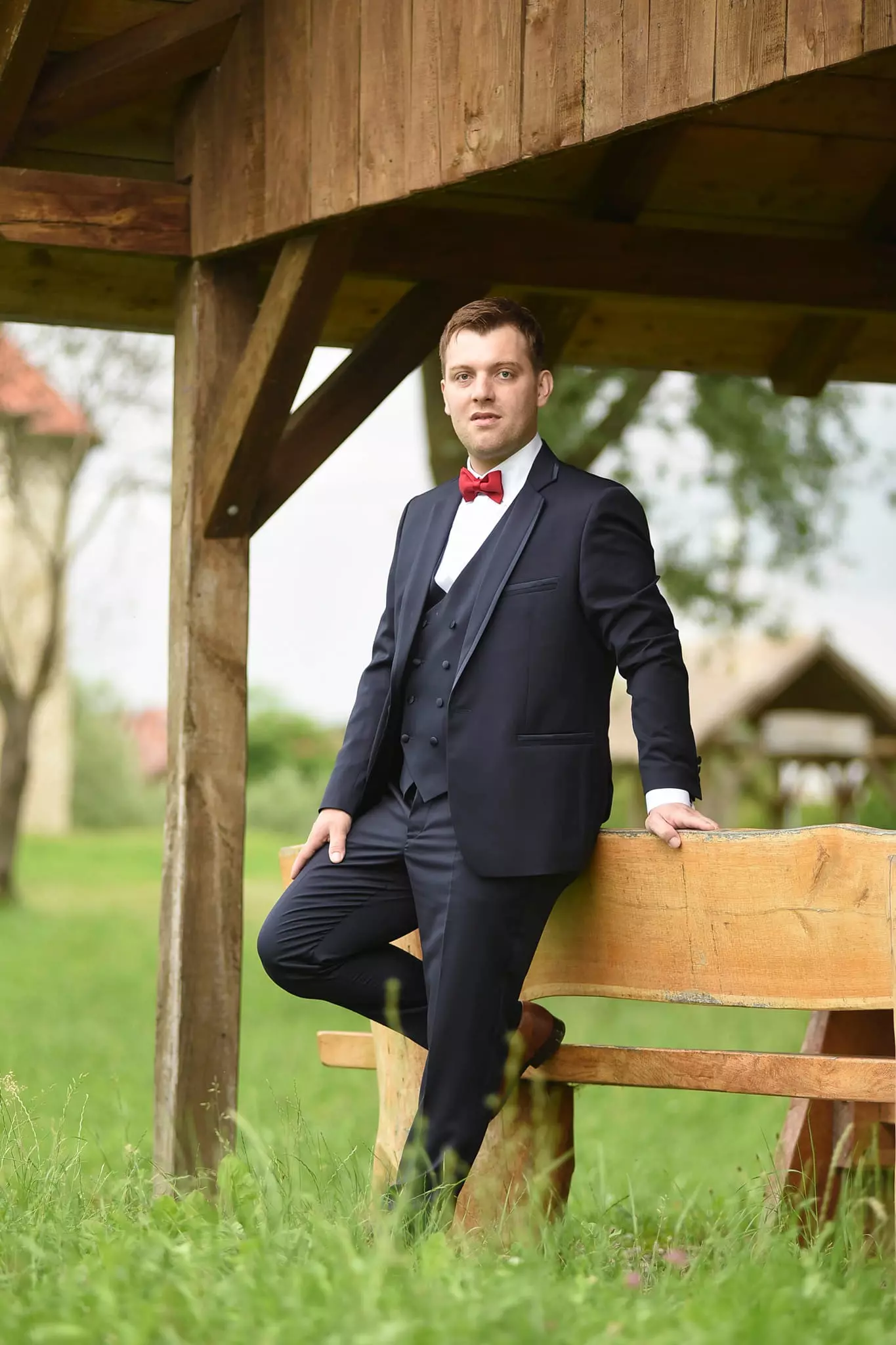 Muško odijelo po mjeri Šivanje muških odijela po mjeri u gradu Karlovcu